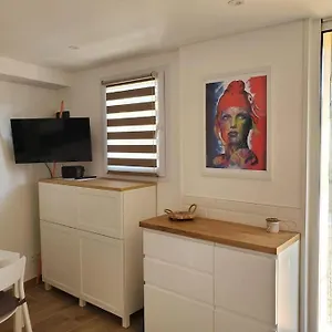  Appartement T2 Neuf Independant Dans Proche Des Plages